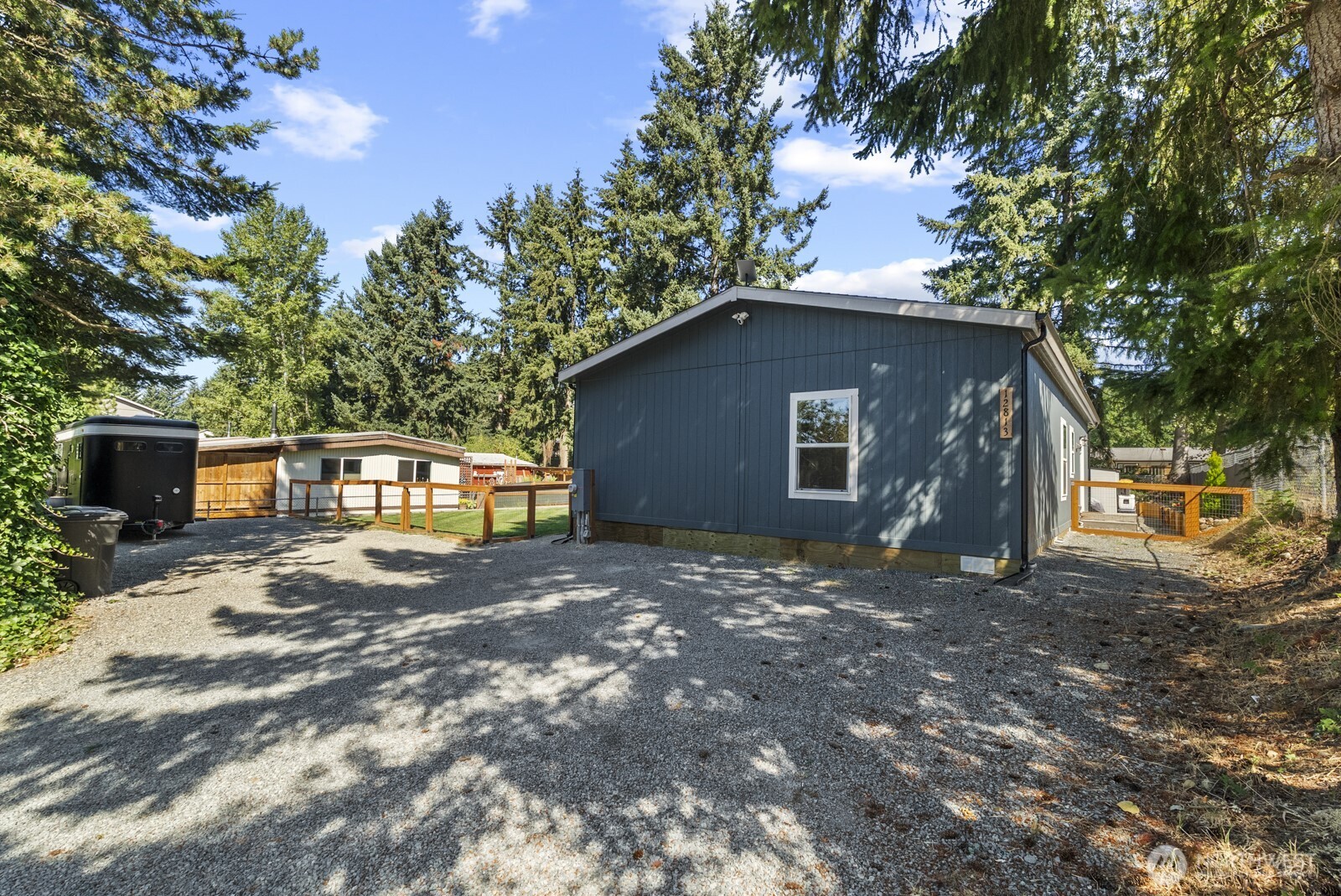 12813 Ridge Cir E Property Photo 30
