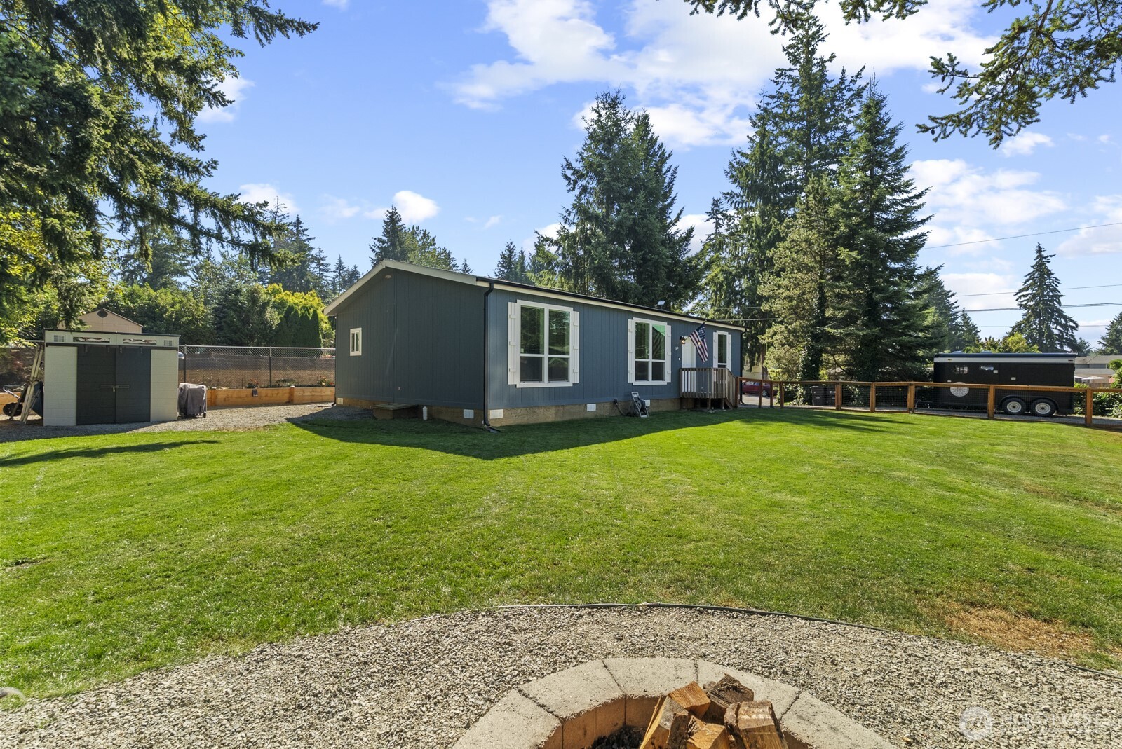 12813 Ridge Cir E Property Photo 34
