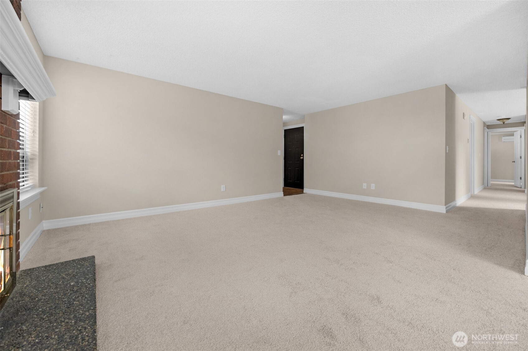 5628 95th Street Property Photo 5