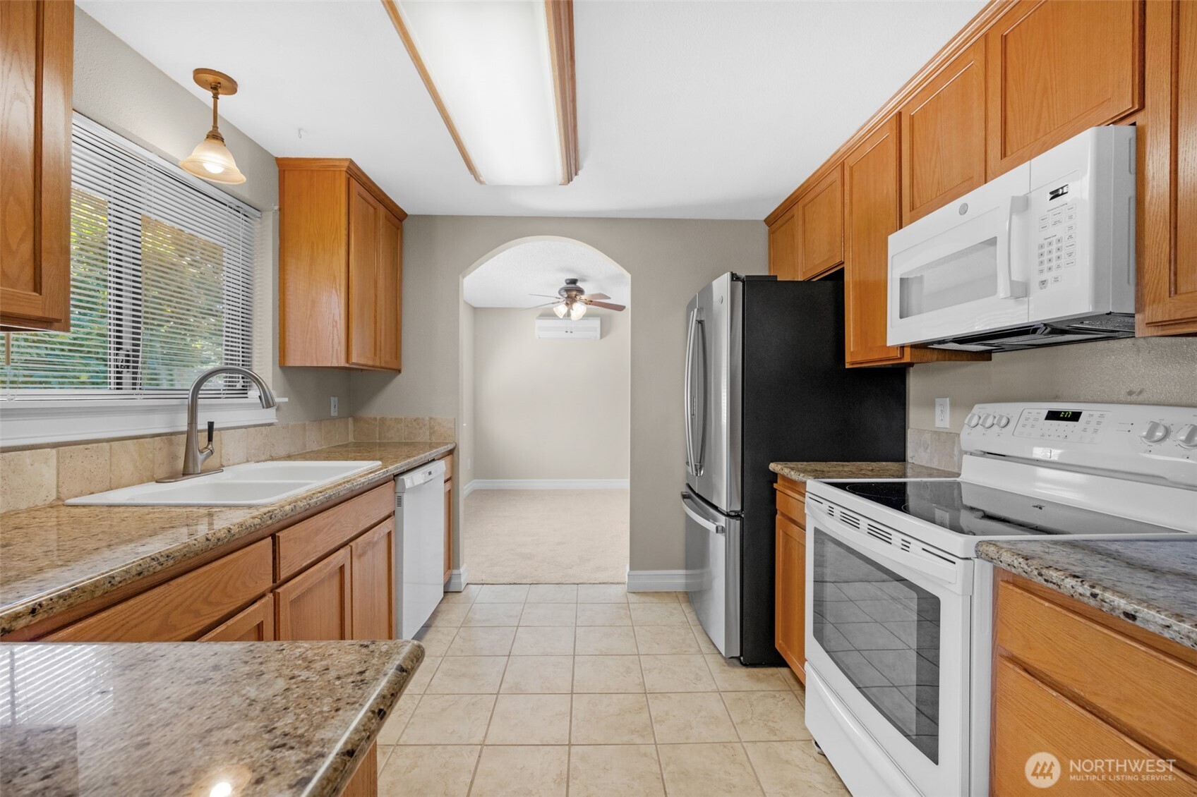 5628 95th Street Property Photo 10