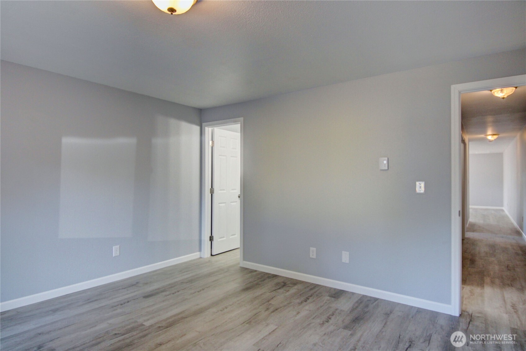 2524 Walnut Street Property Photo 22