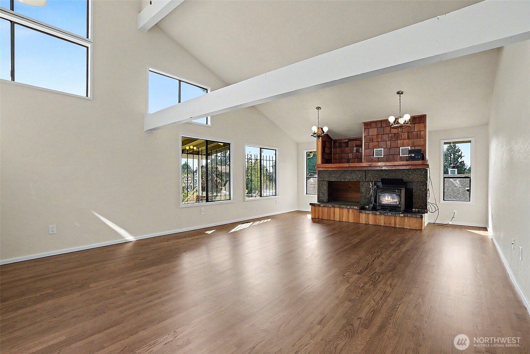 517 E 68th Street Property Photo 11