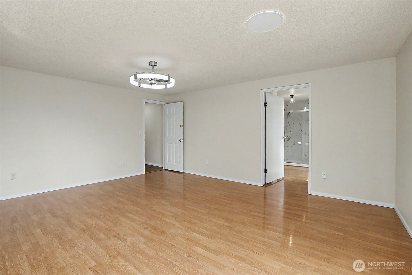 517 E 68th Street Property Photo 14