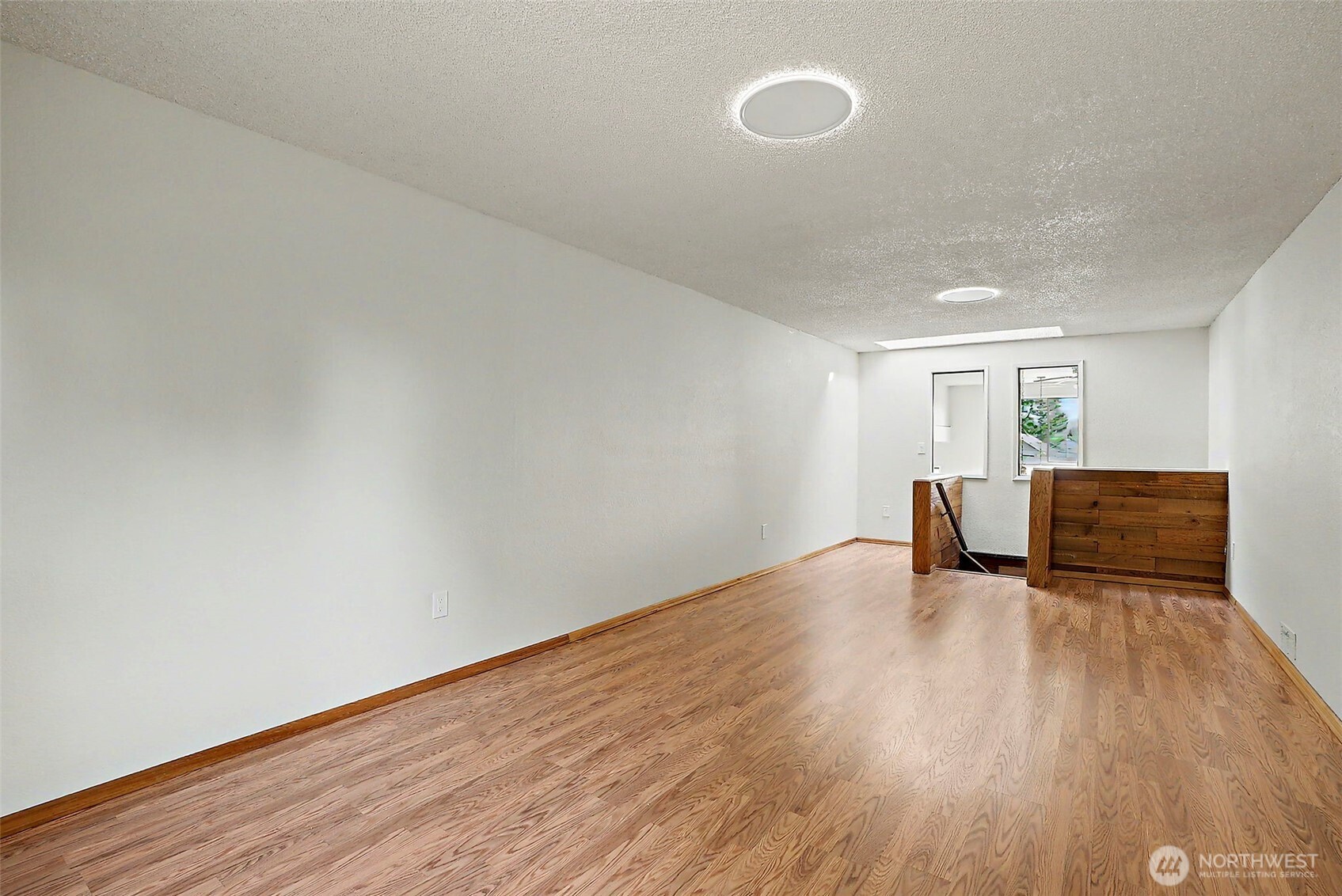 517 E 68th Street Property Photo 20