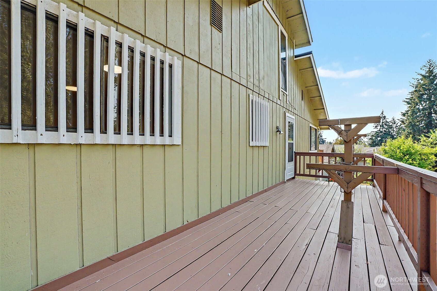 517 E 68th Street Property Photo 34