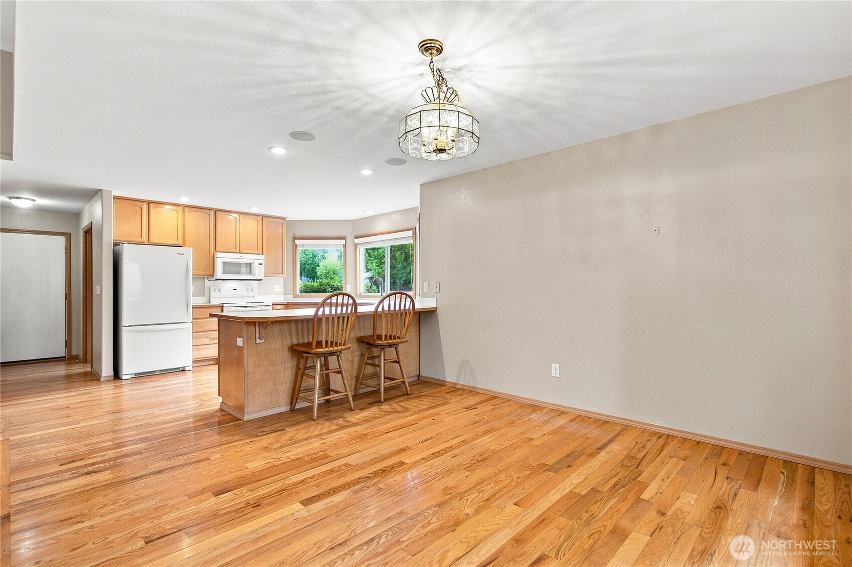 1846 53rd Loop Property Photo 13
