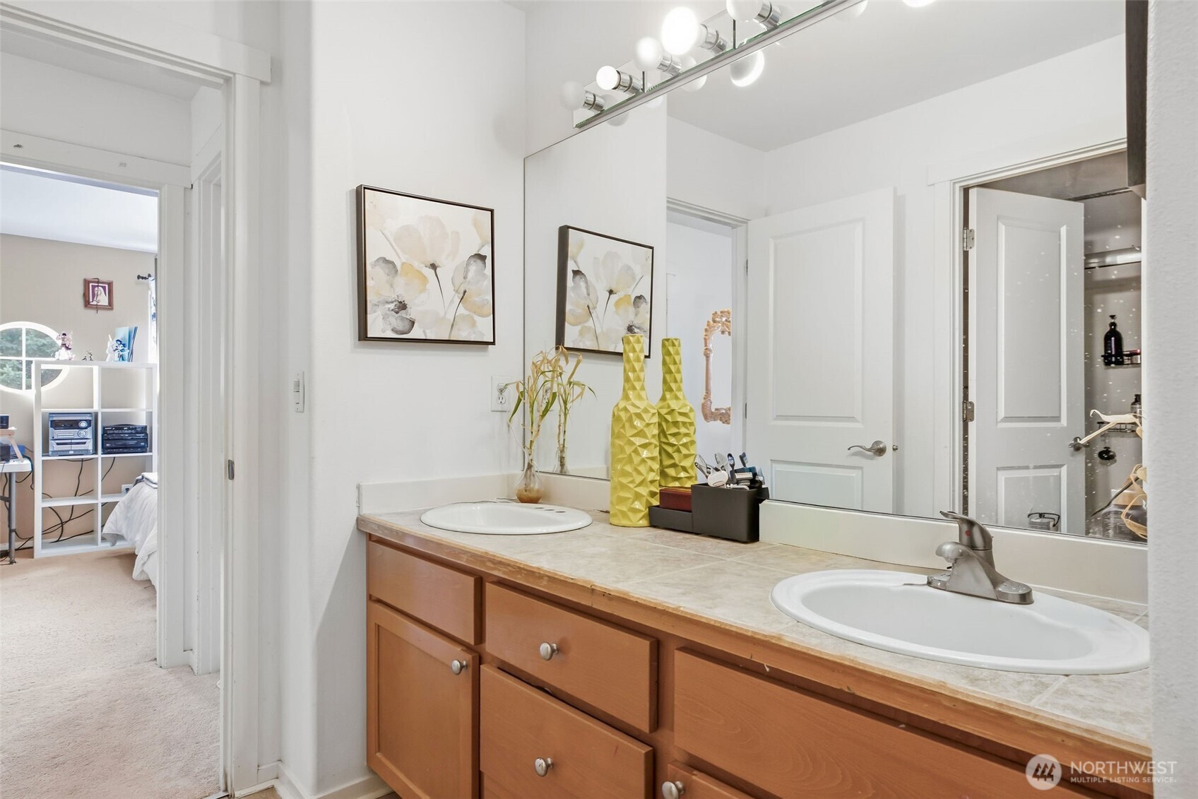 1825 Redmond Place Property Photo 15
