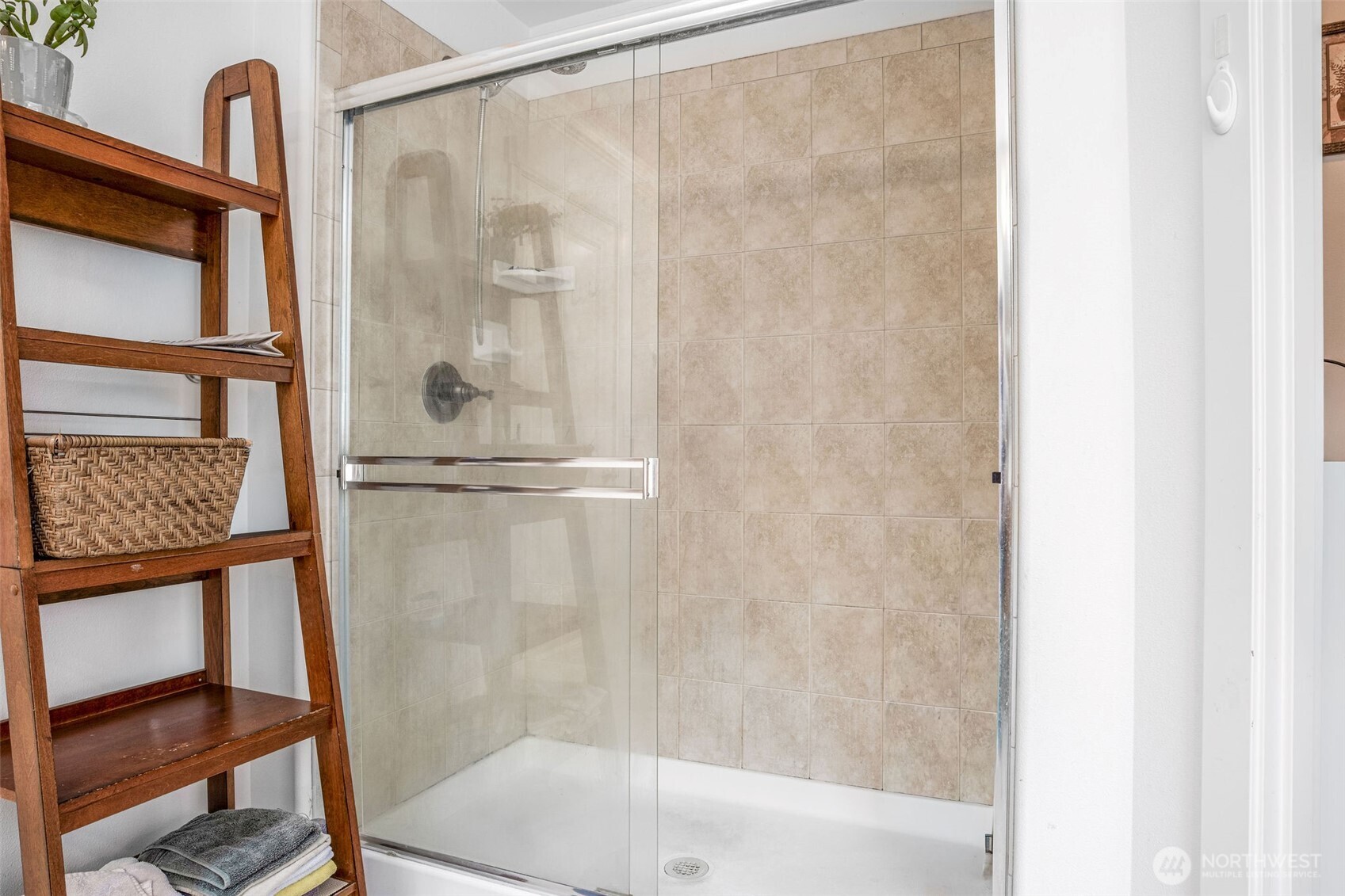 1825 Redmond Place Property Photo 23