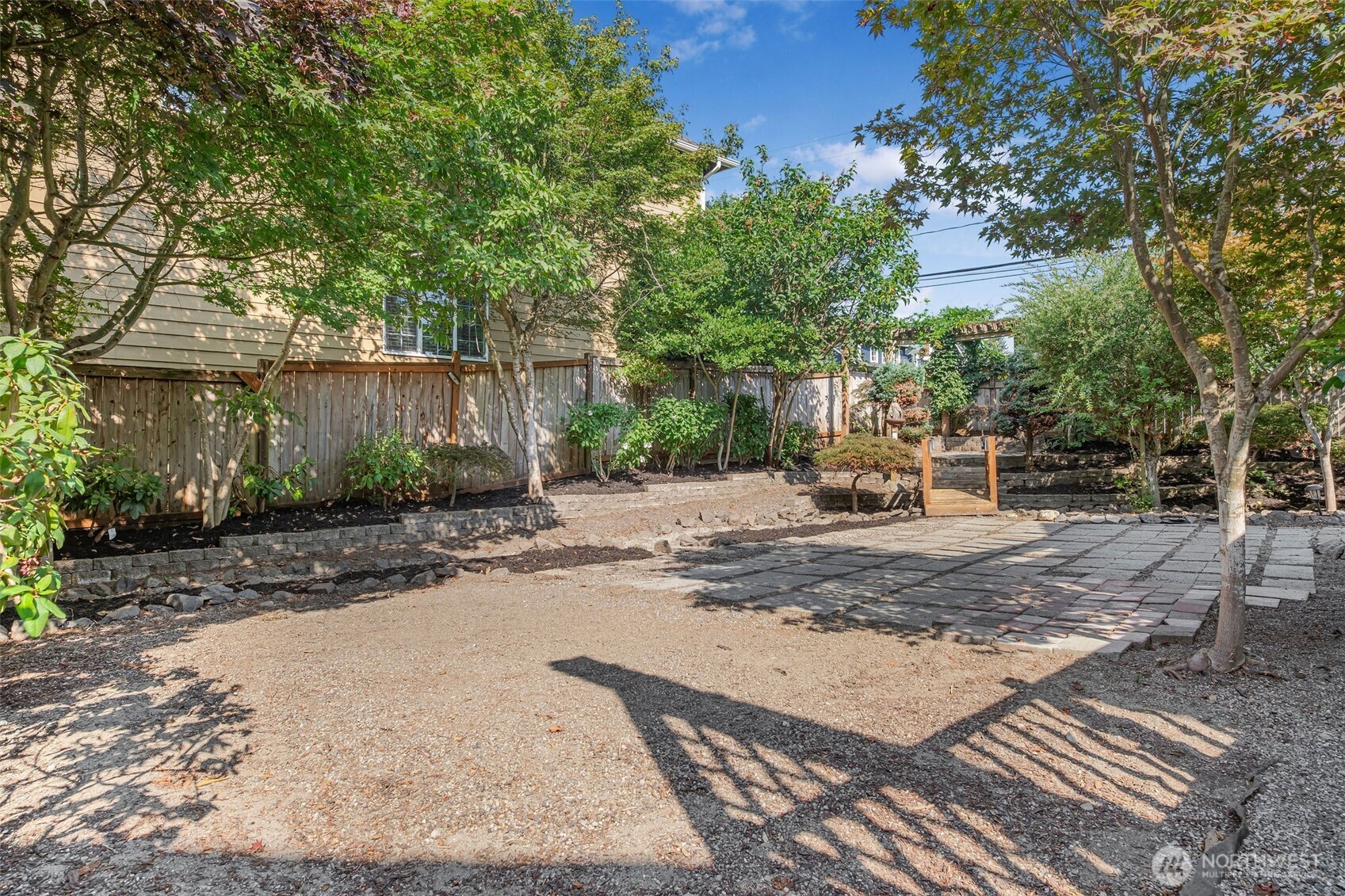 1825 Redmond Place Property Photo 31