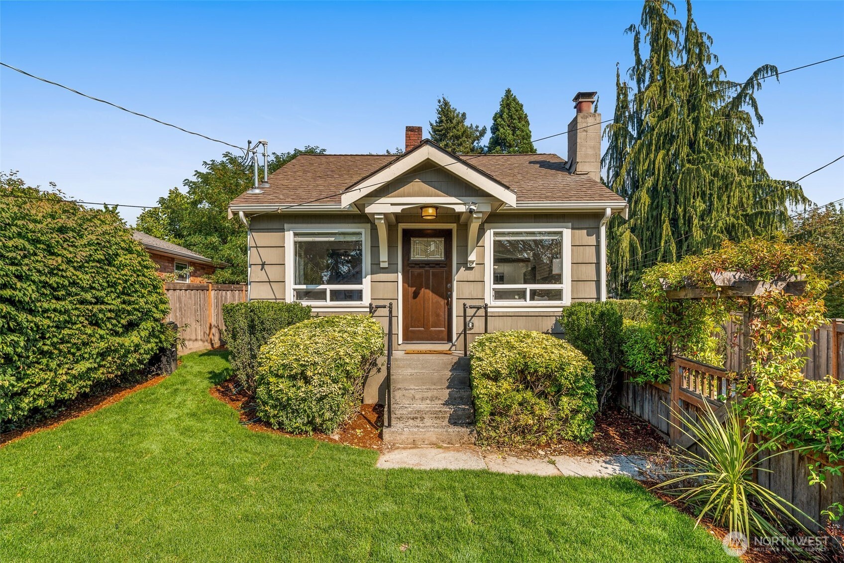 10530 Ashworth Avenue Property Photo 1