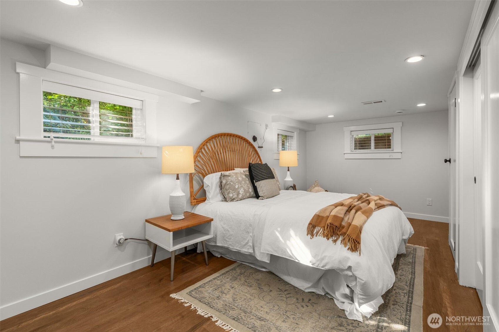 10530 Ashworth Avenue Property Photo 17