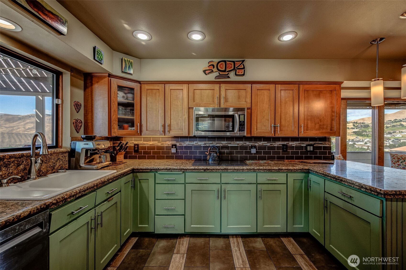 3808 School Street Property Photo 15