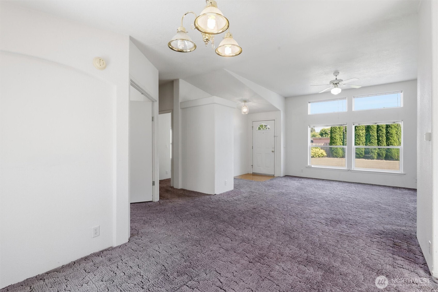 627 Andrew Drive Property Photo 14