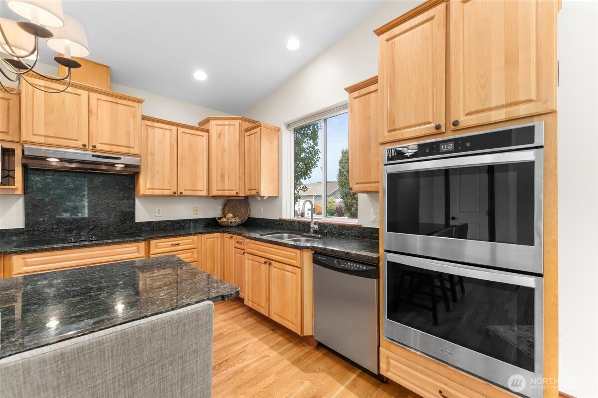 29 S Meadowbrook Lane Property Photo 13