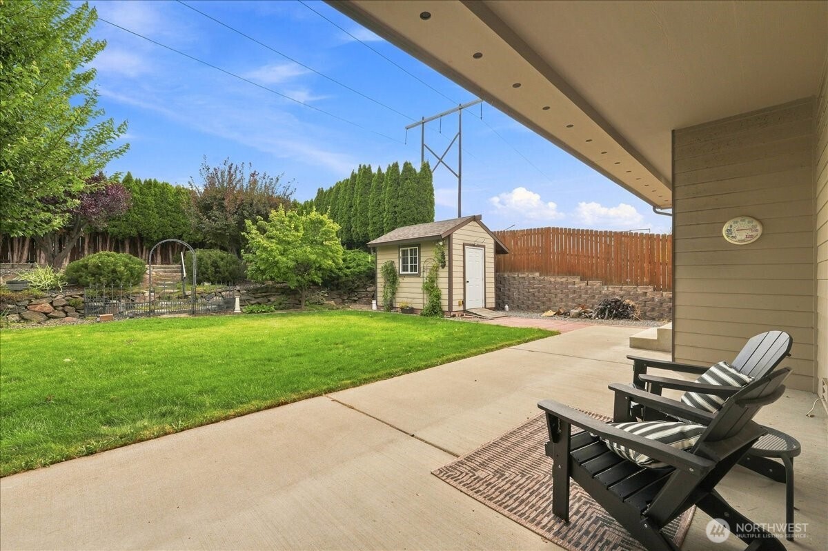 29 S Meadowbrook Lane Property Photo 32