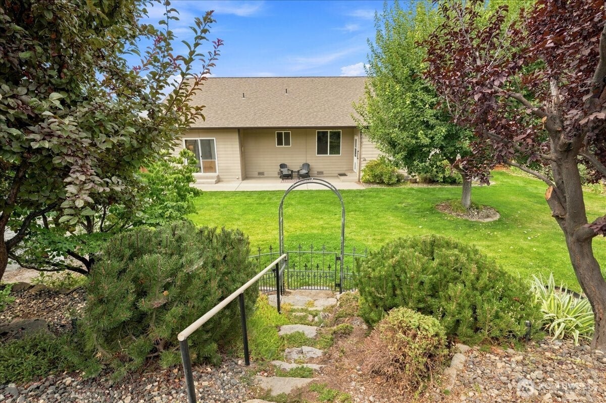 29 S Meadowbrook Lane Property Photo 36