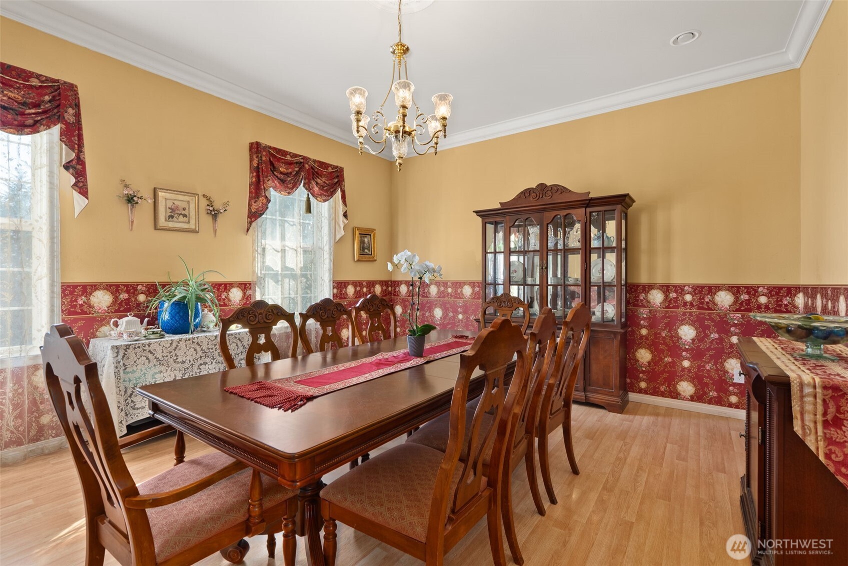 12832 Hunter Road Property Photo 8