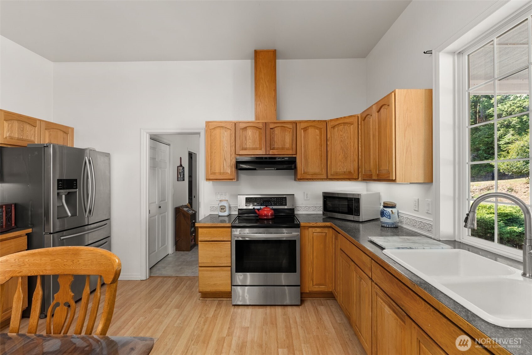 12832 Hunter Road Property Photo 13