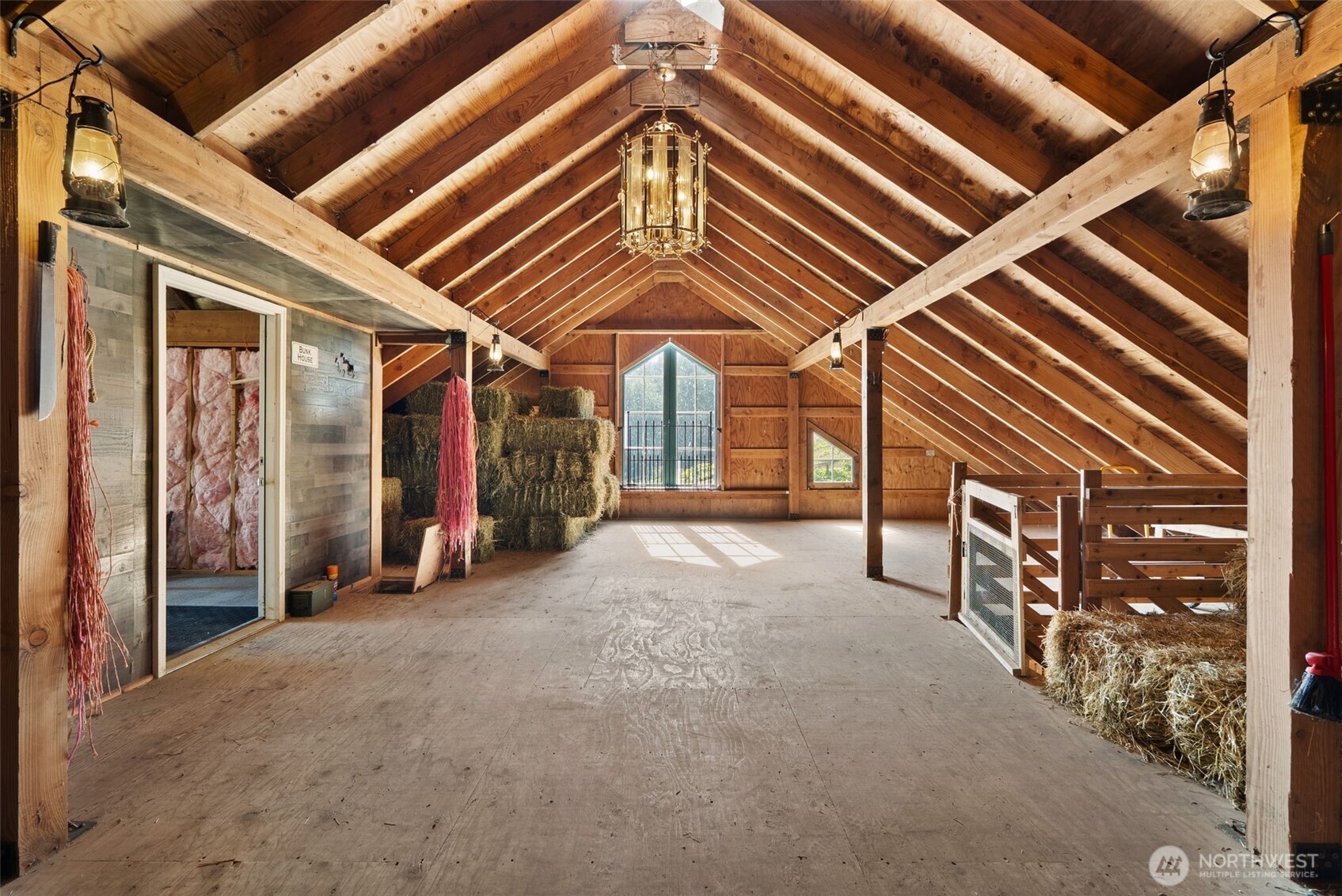 12832 Hunter Road Property Photo 29