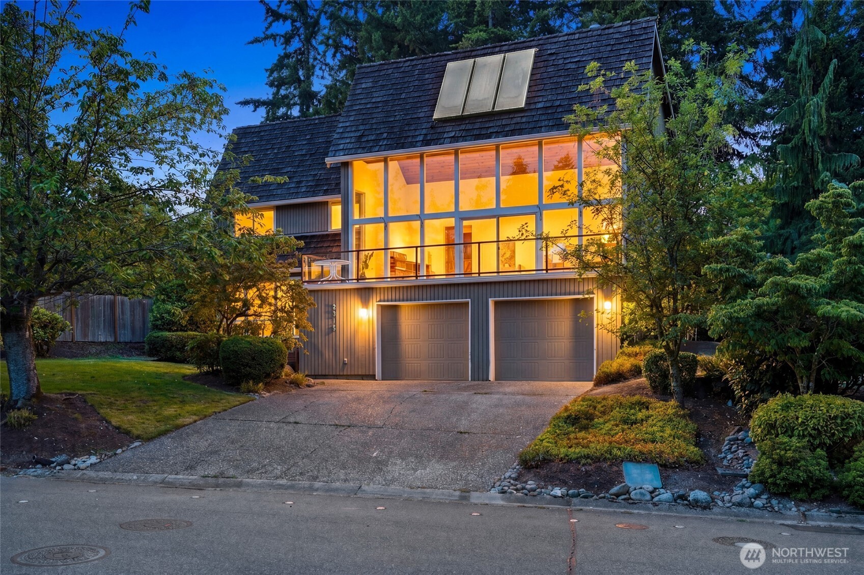 2315 140th Place Property Photo 1