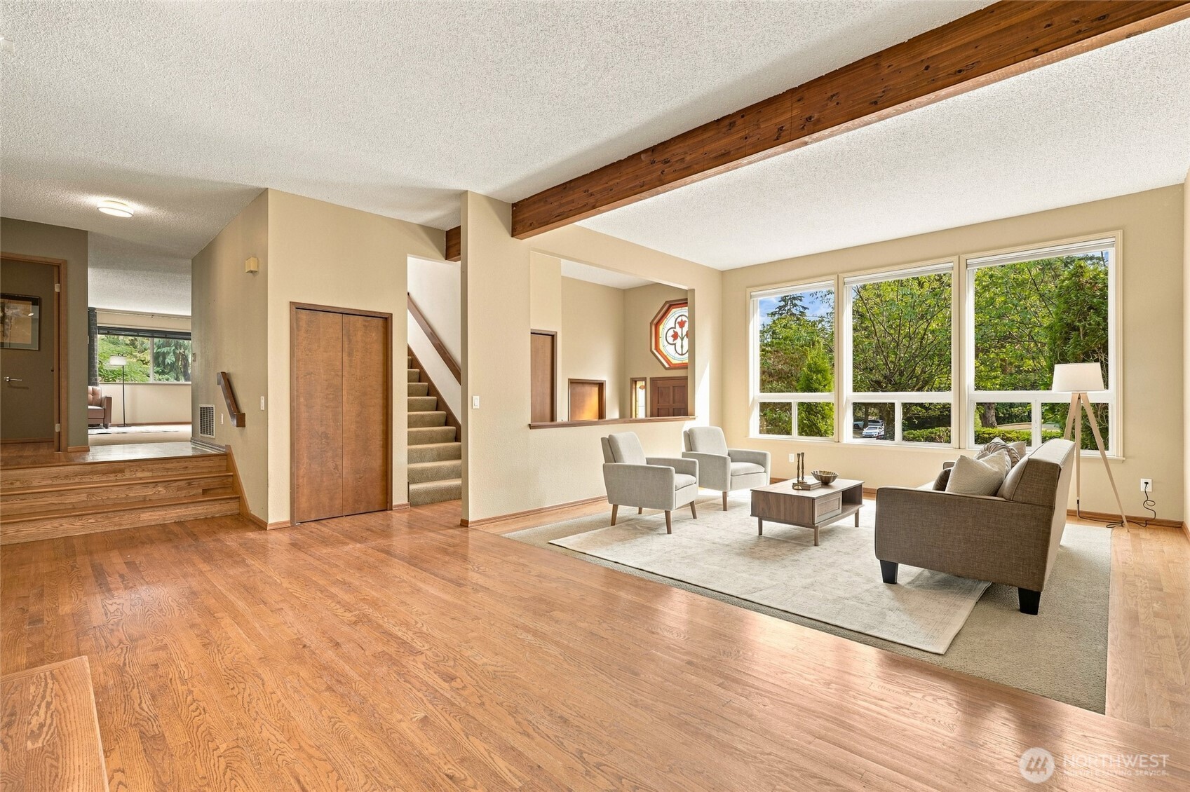 2315 140th Place Property Photo 7