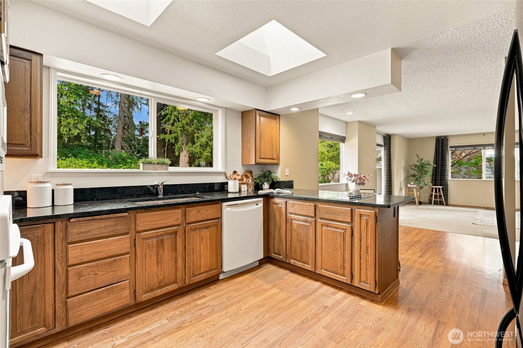 2315 140th Place Property Photo 11