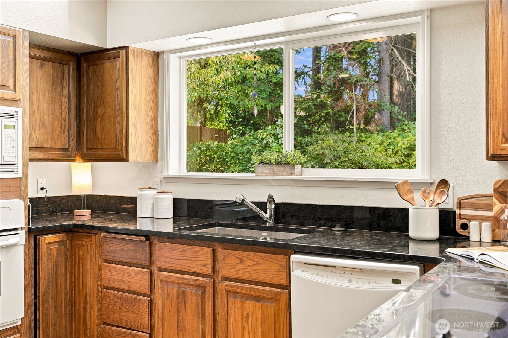 2315 140th Place Property Photo 16