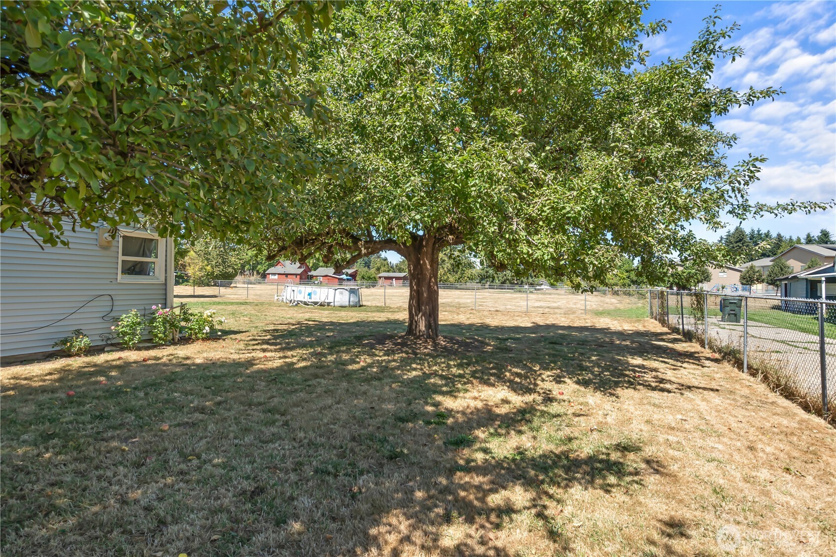 401 South Street Property Photo 24