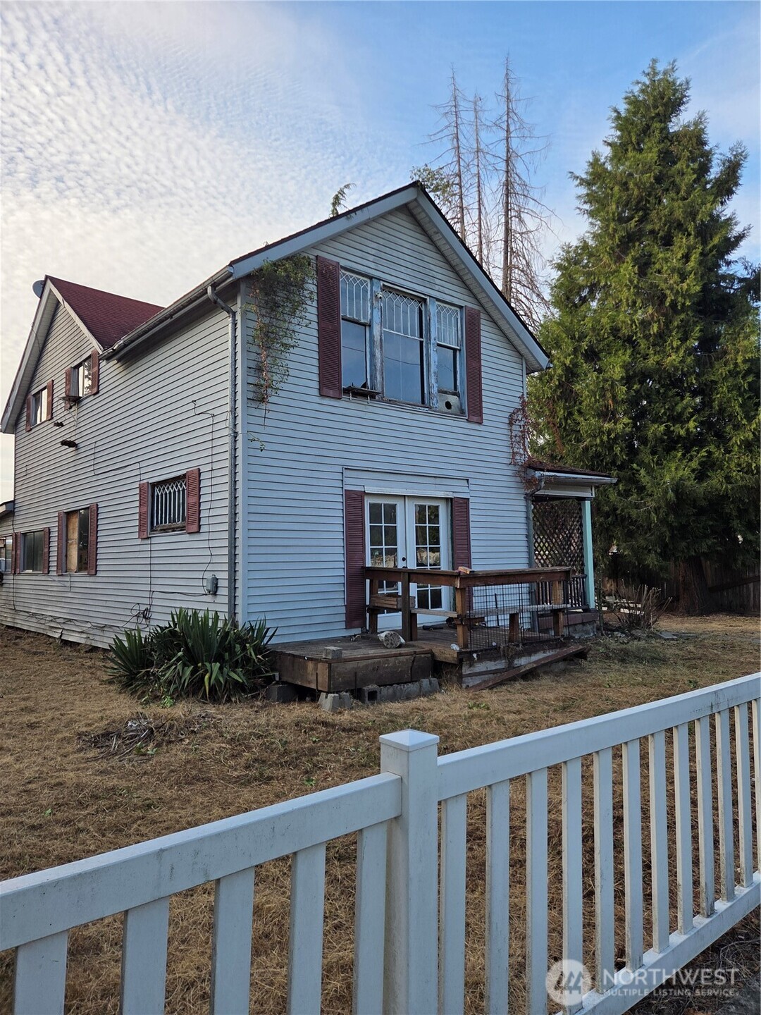 111 Calistoga Street Property Photo 2