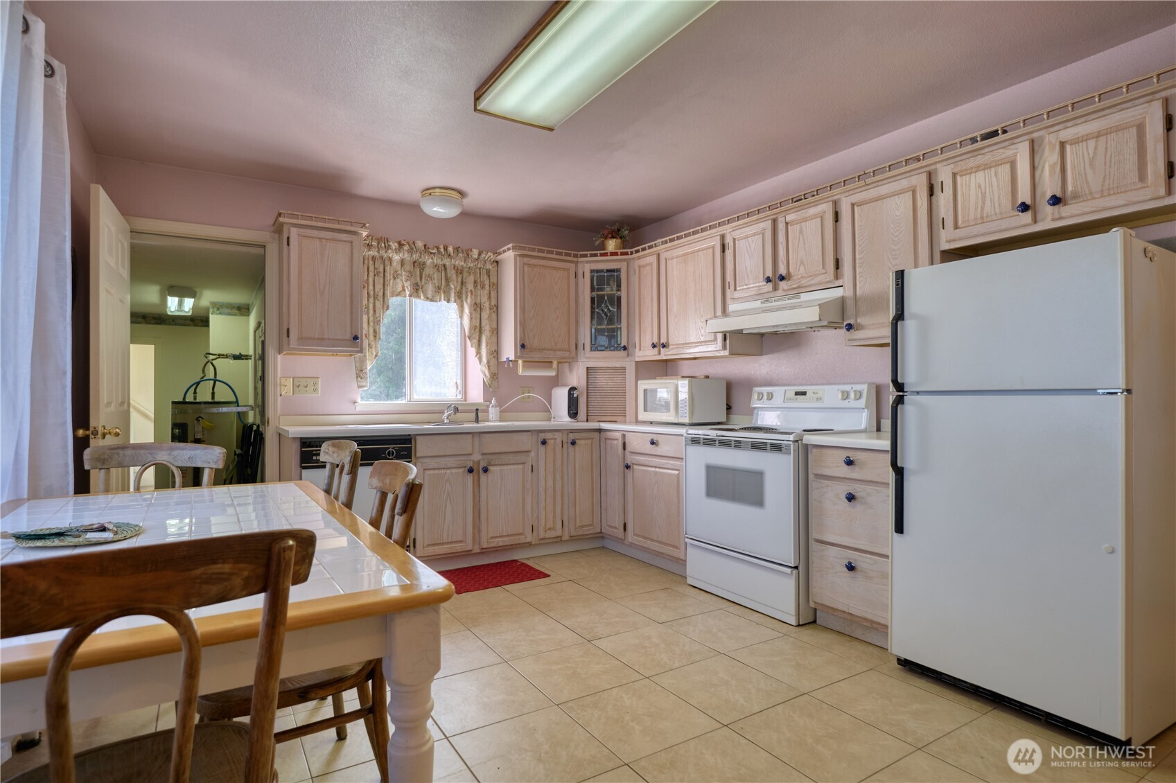 2145 Fir Street Property Photo 6