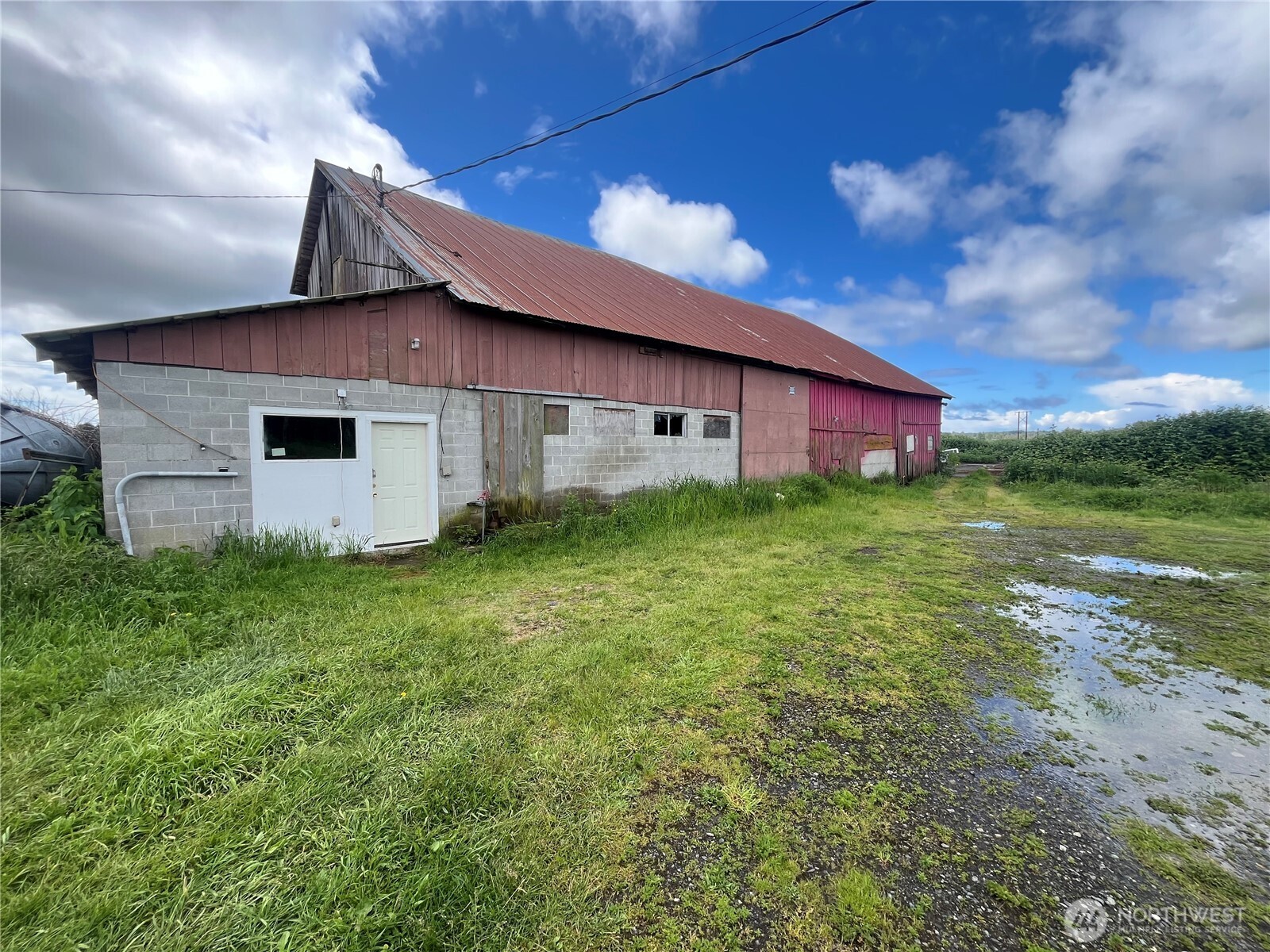 2573180 Property Photo 6