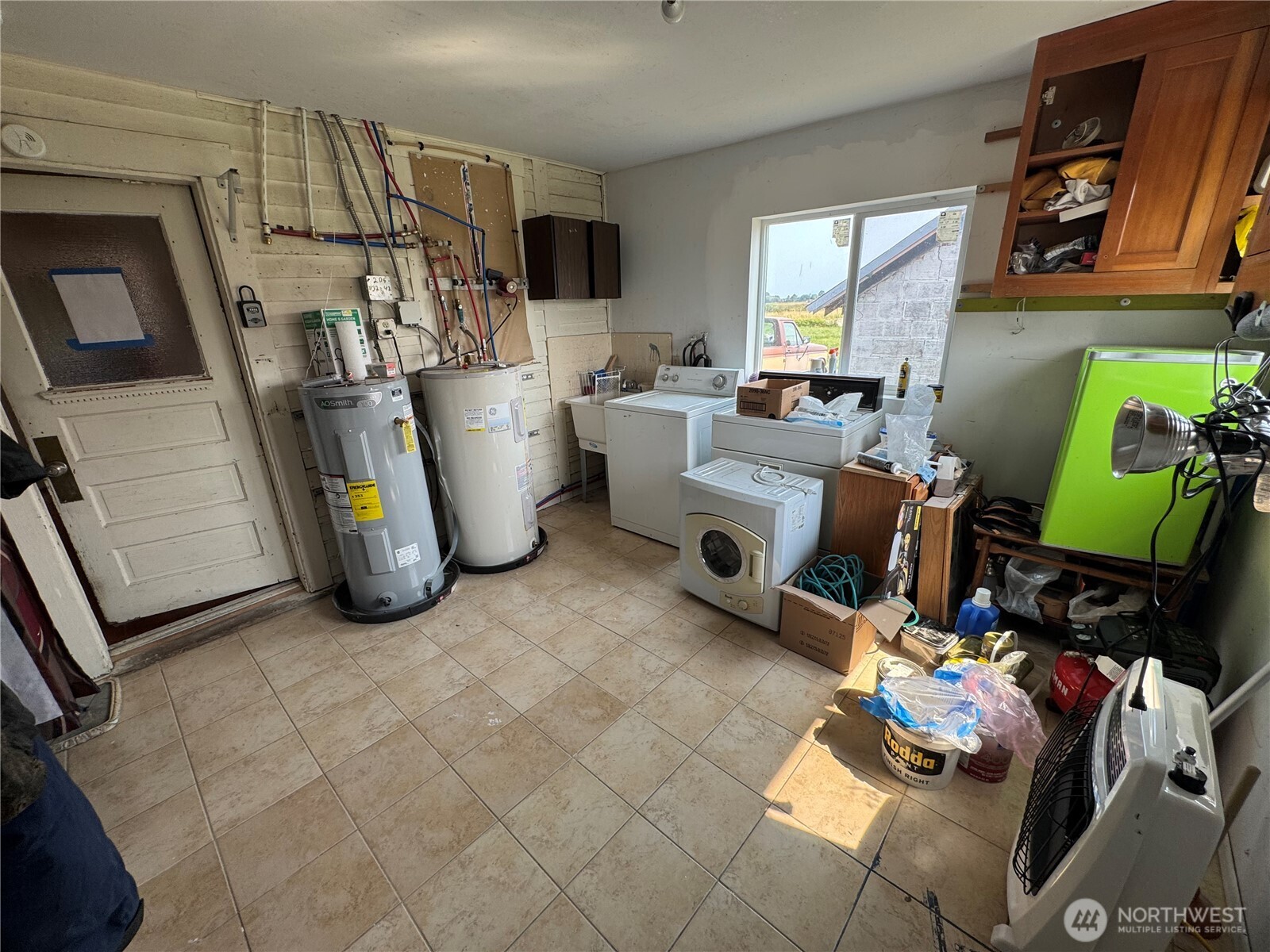 2573180 Property Photo 27