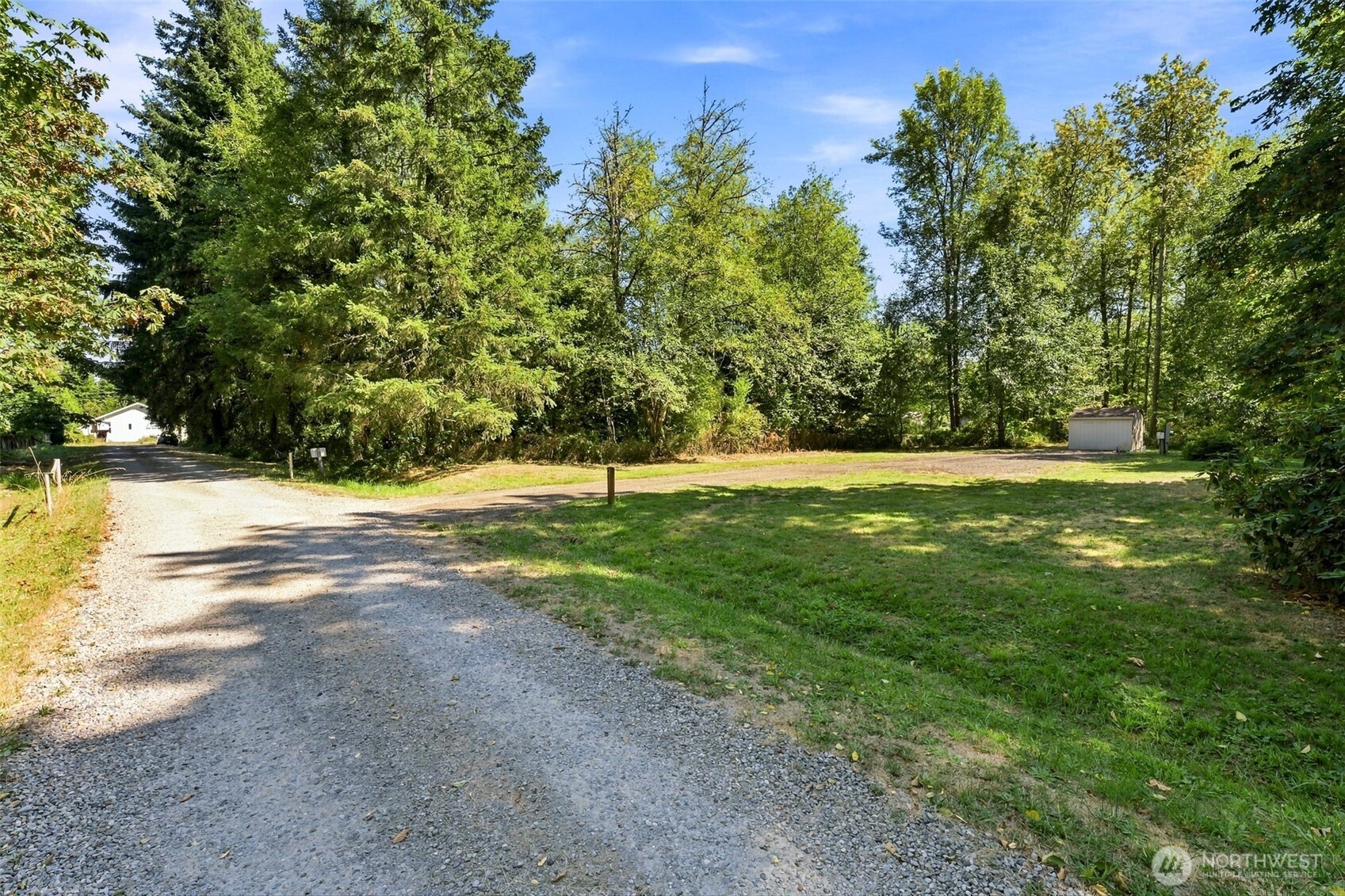 2011 35th Lane Property Photo 2