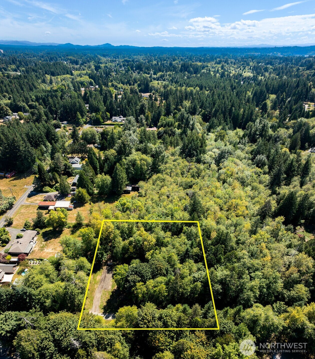 2011 35th Lane Property Photo 20