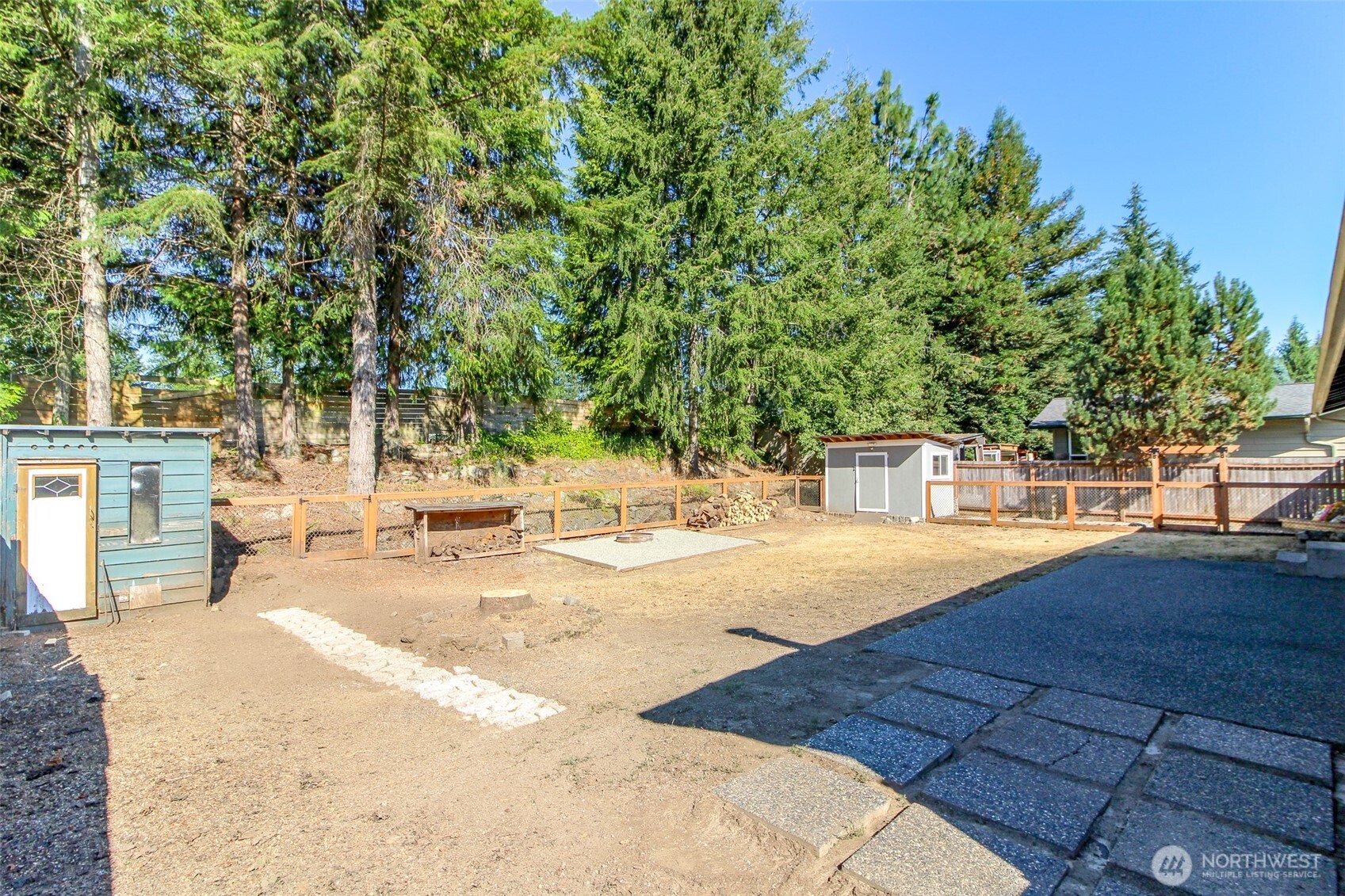 24410 Terrace Pl Property Photo 23
