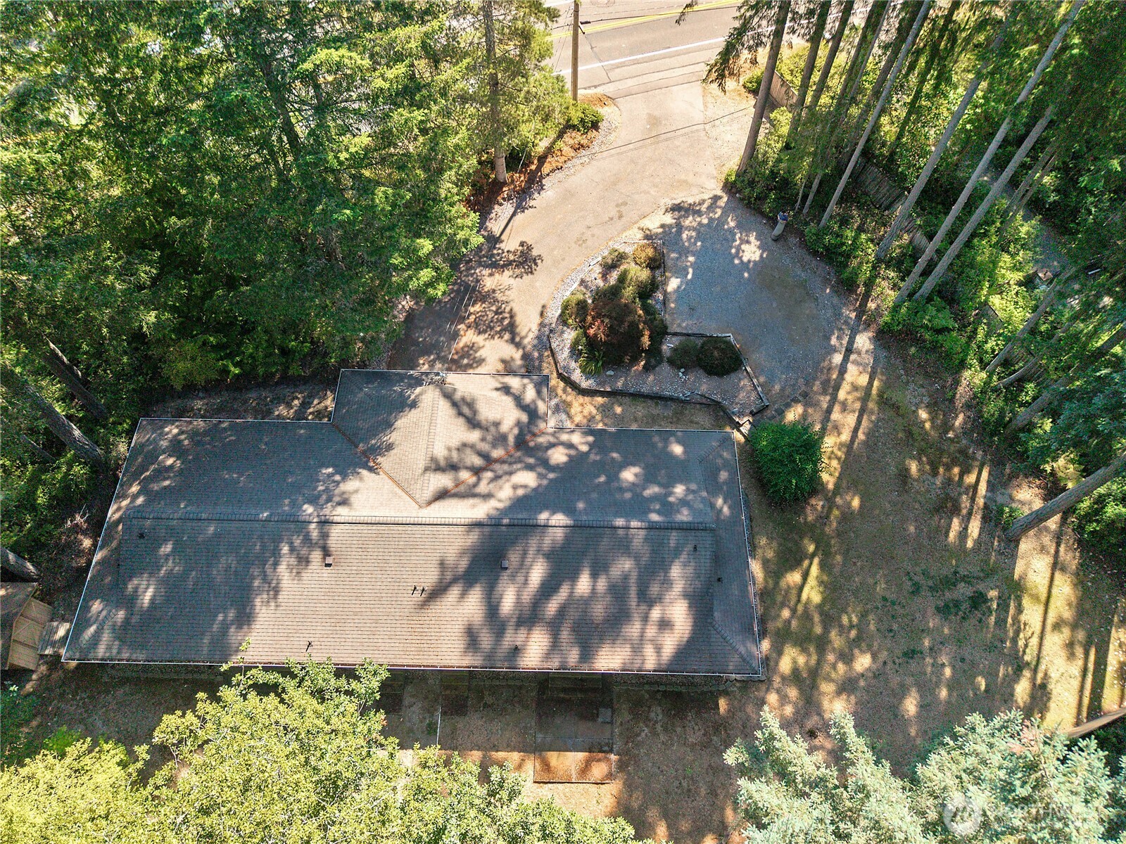 6708 46th Avenue A&b Property Photo 3