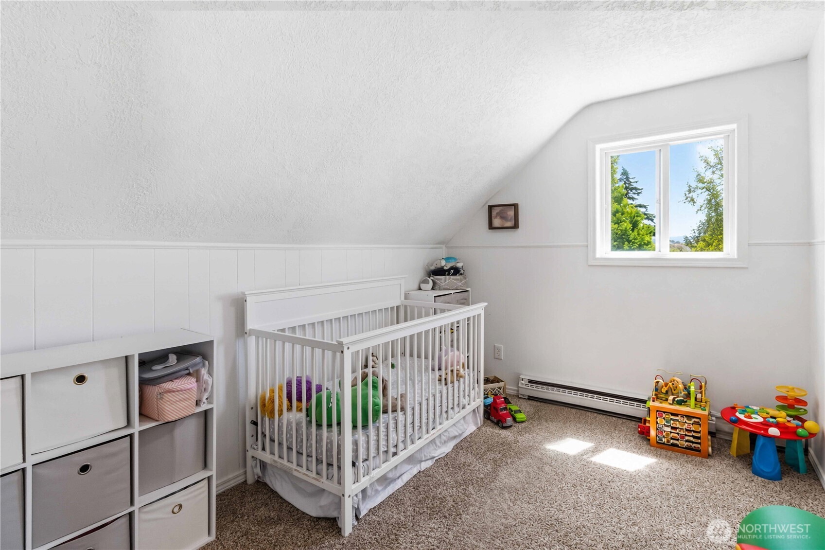 704 Columbia Street Property Photo 15