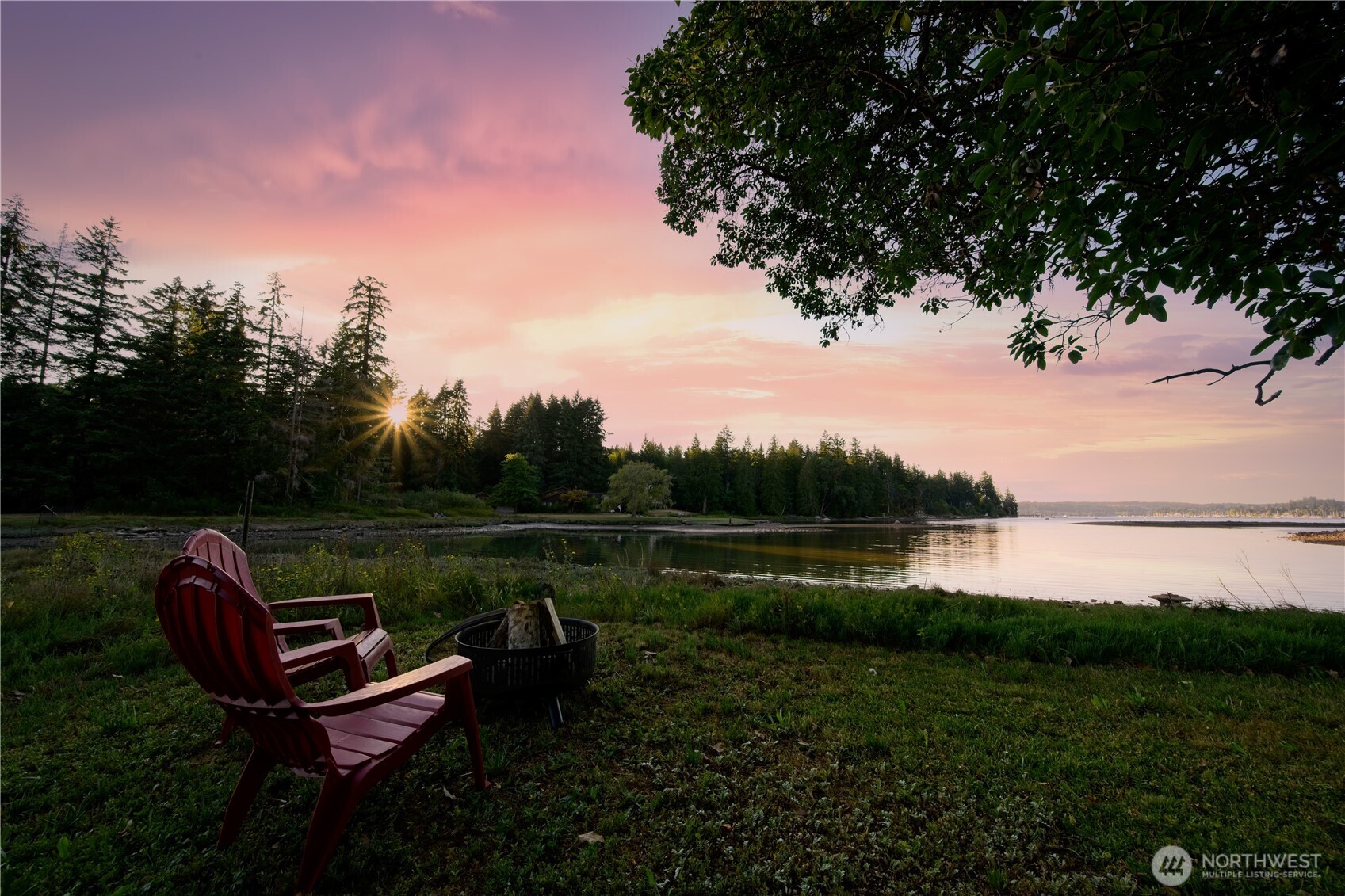 15449 Virginia Point Road Property Photo 1
