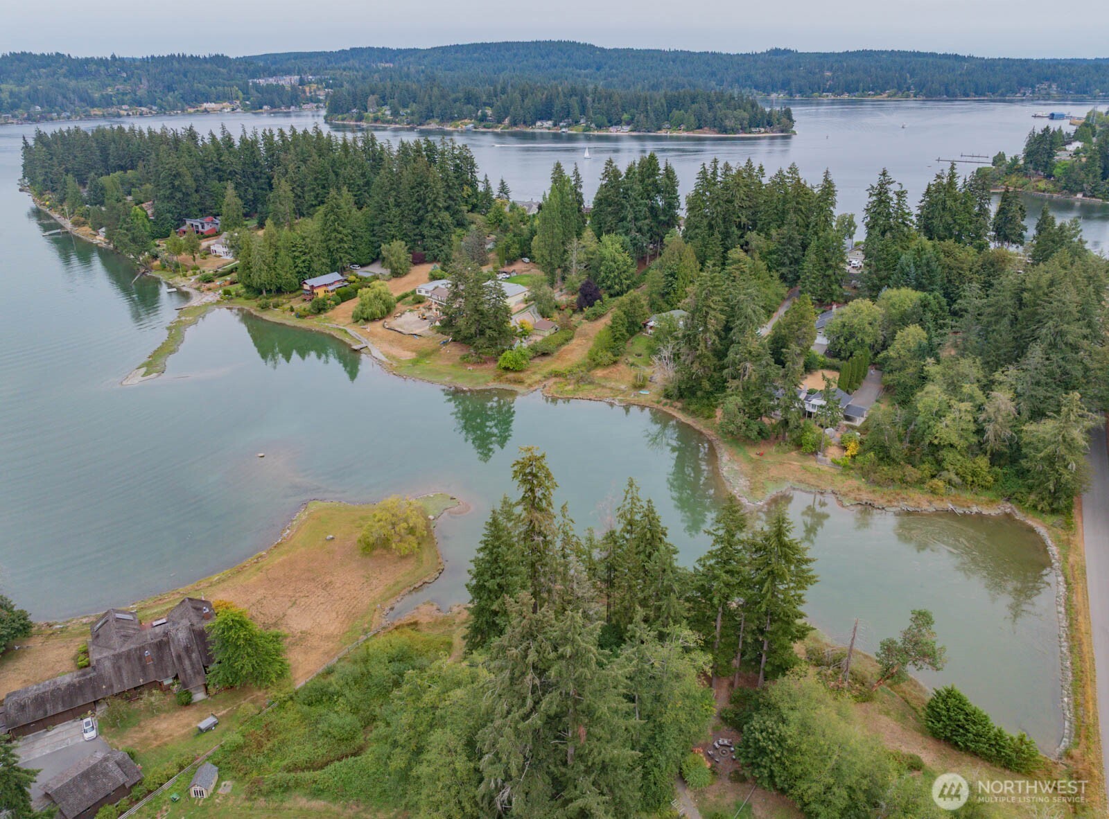 15449 Virginia Point Road Property Photo 9