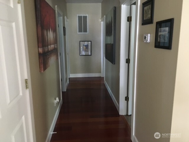 5744 Lagoon Lane Property Photo 9