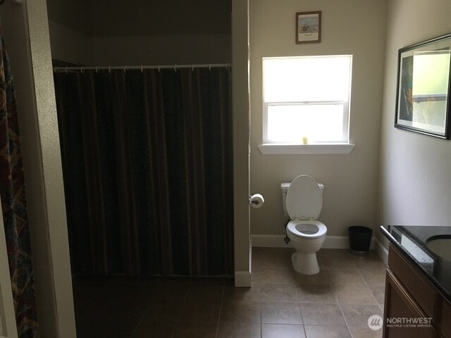 5744 Lagoon Lane Property Photo 10