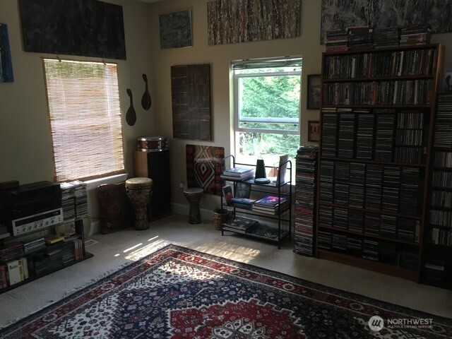5744 Lagoon Lane Property Photo 13