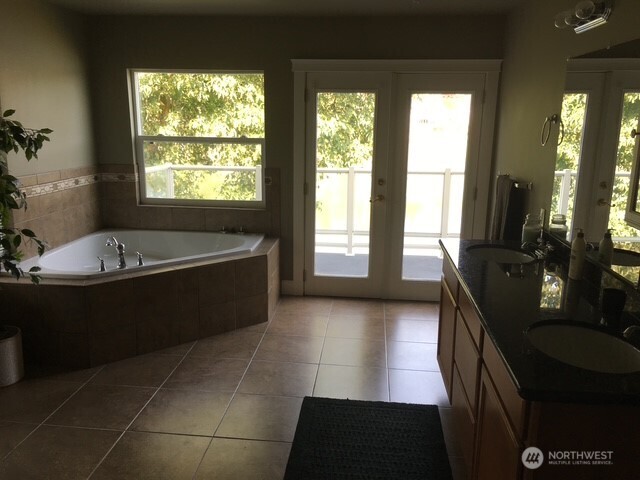 5744 Lagoon Lane Property Photo 19