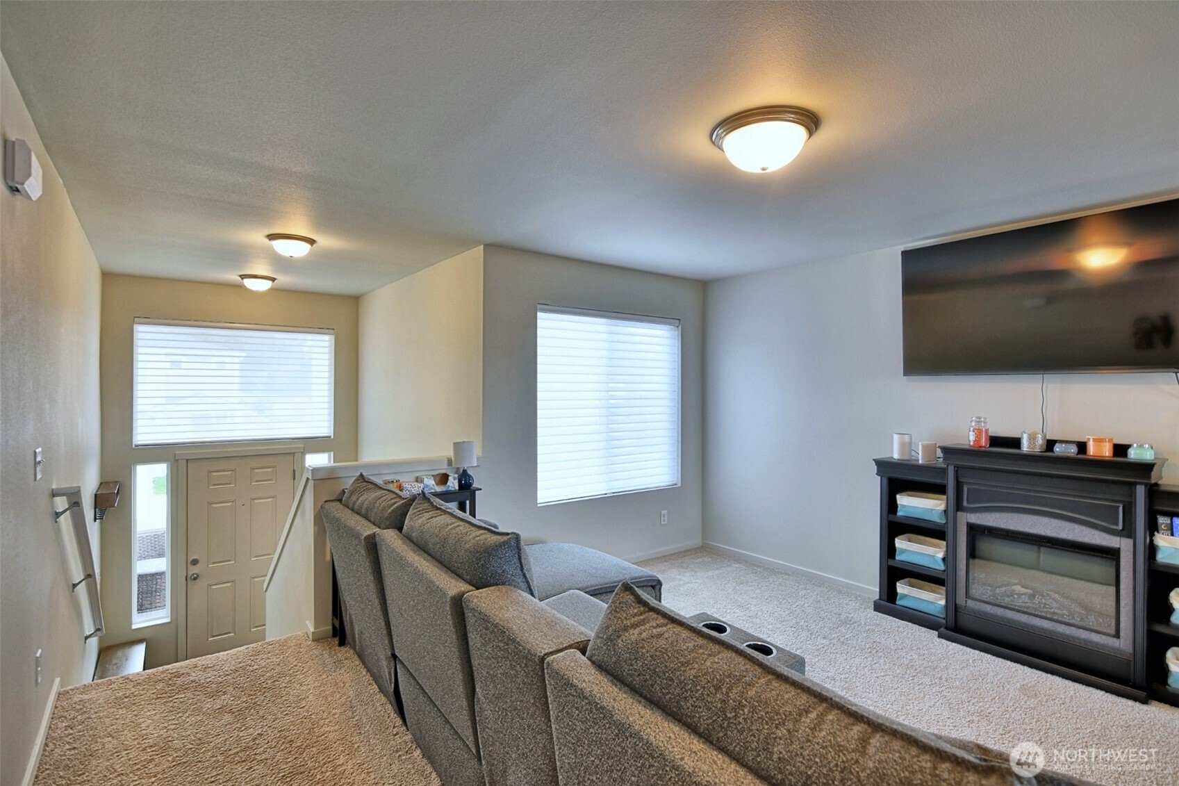 4334 69th Avenue Property Photo 5
