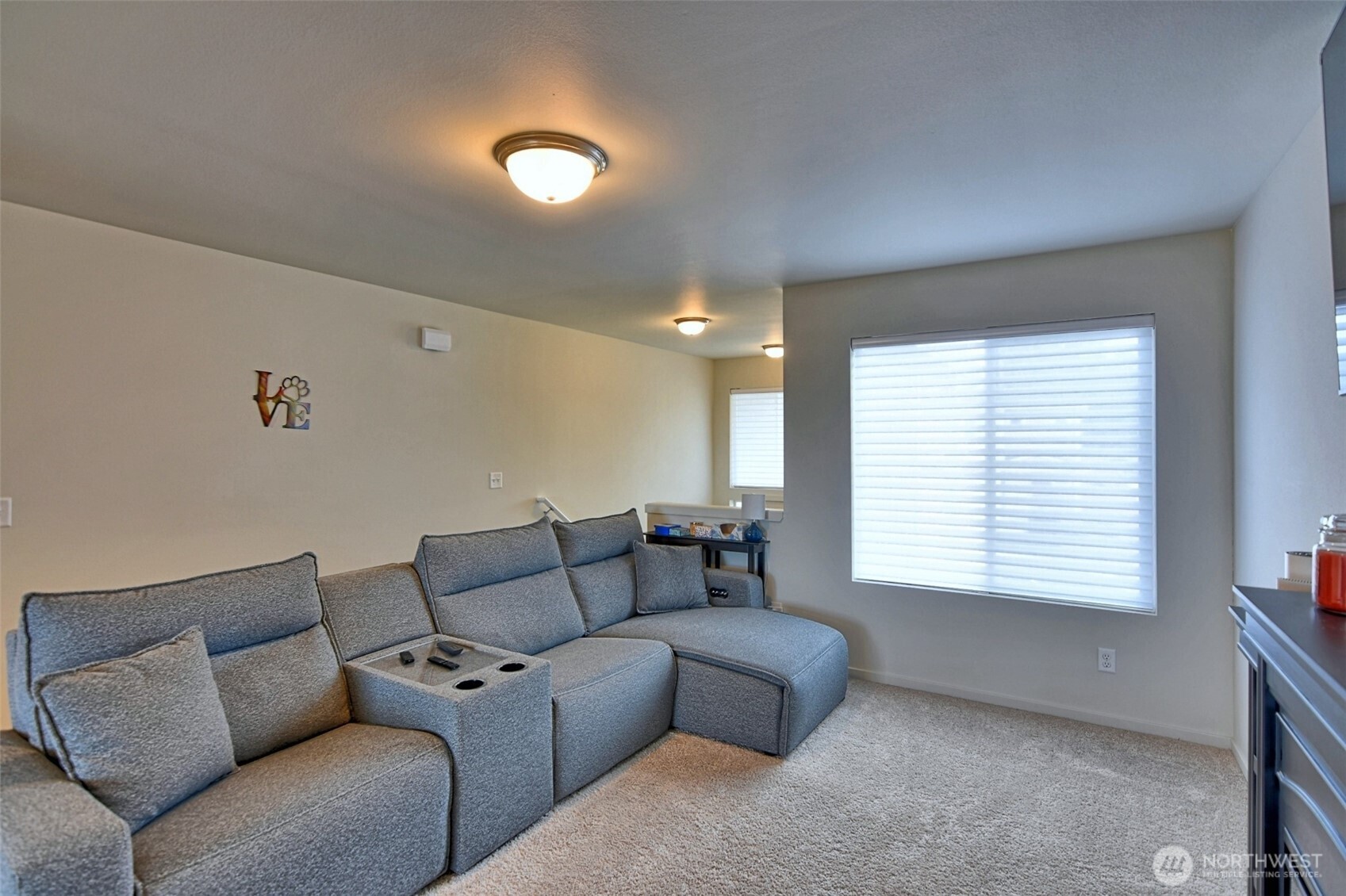 4334 69th Avenue Property Photo 6