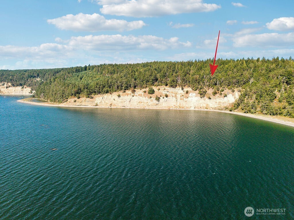 6982 Cape George Rd Property Photo 9