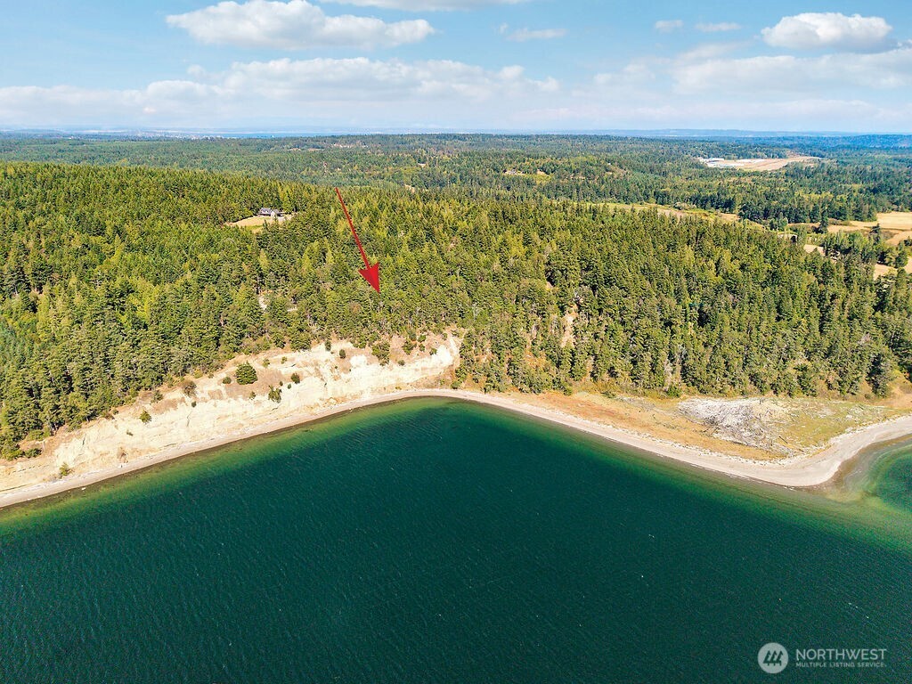6982 Cape George Rd Property Photo 10