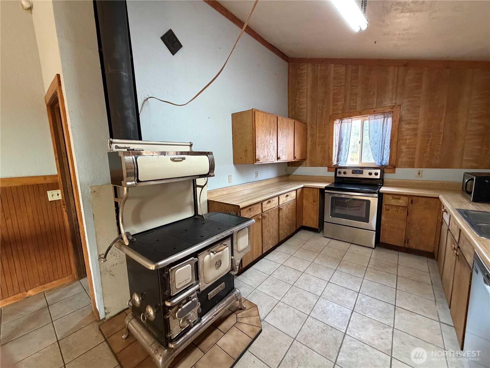 519 Pontiac Ridge Road Property Photo 15