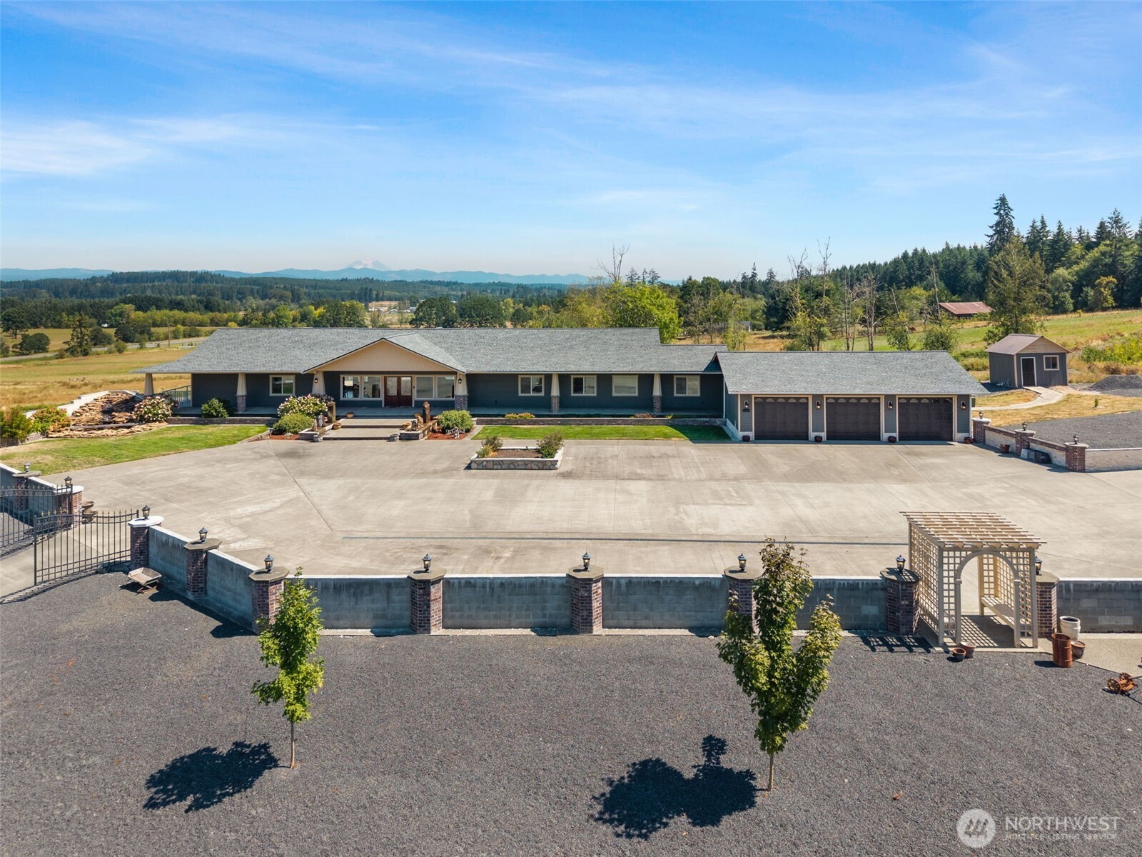 139 Coulson Road Property Photo 2