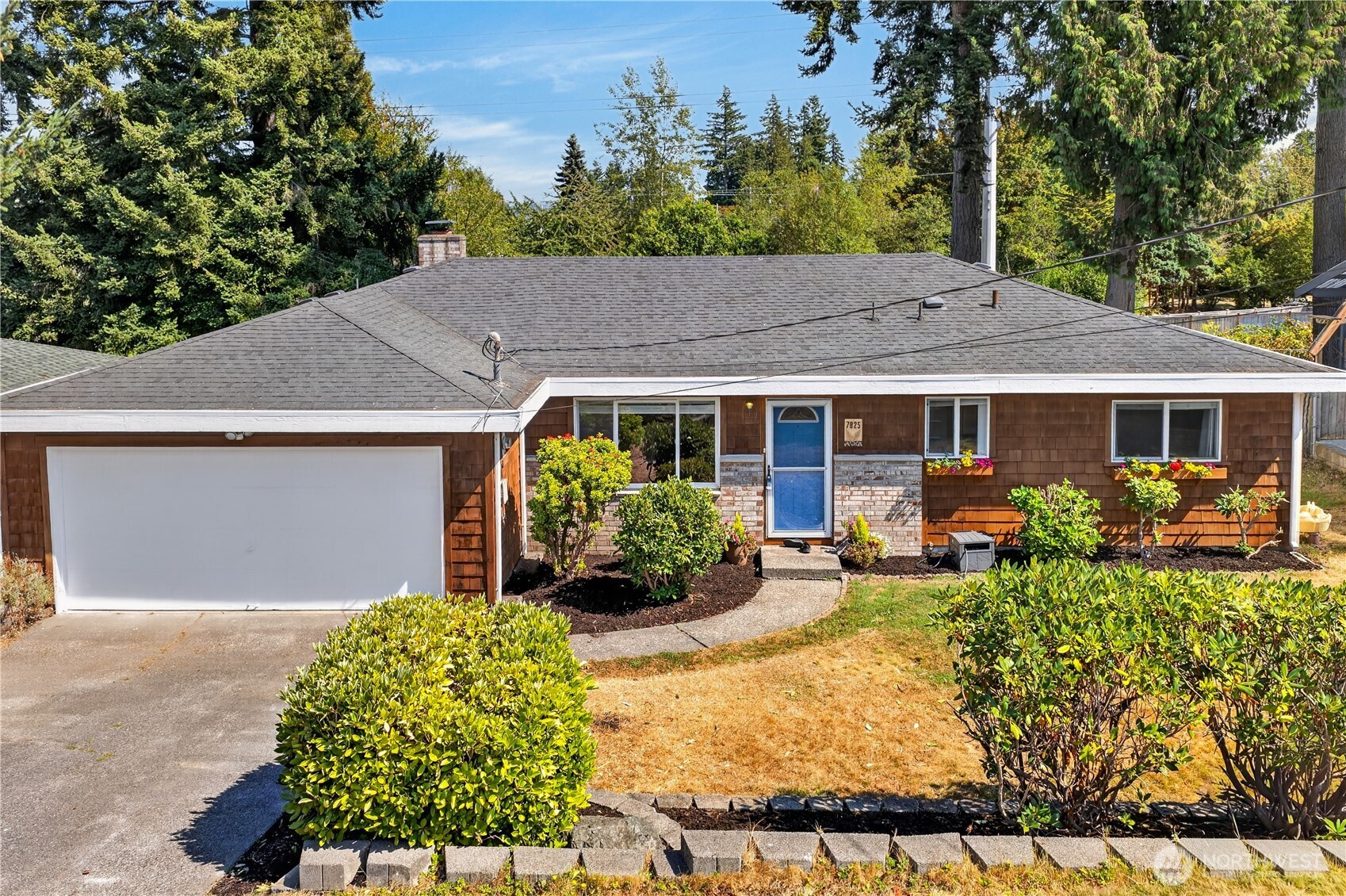 7825 Highland Drive Property Photo 1